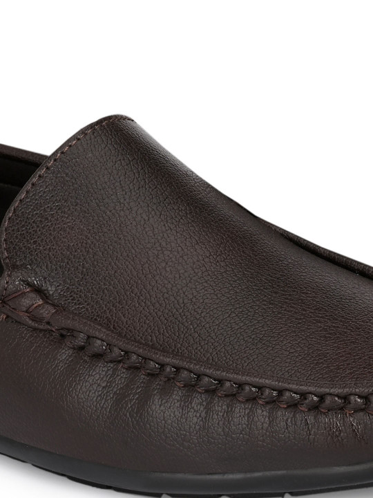 men brown loafers