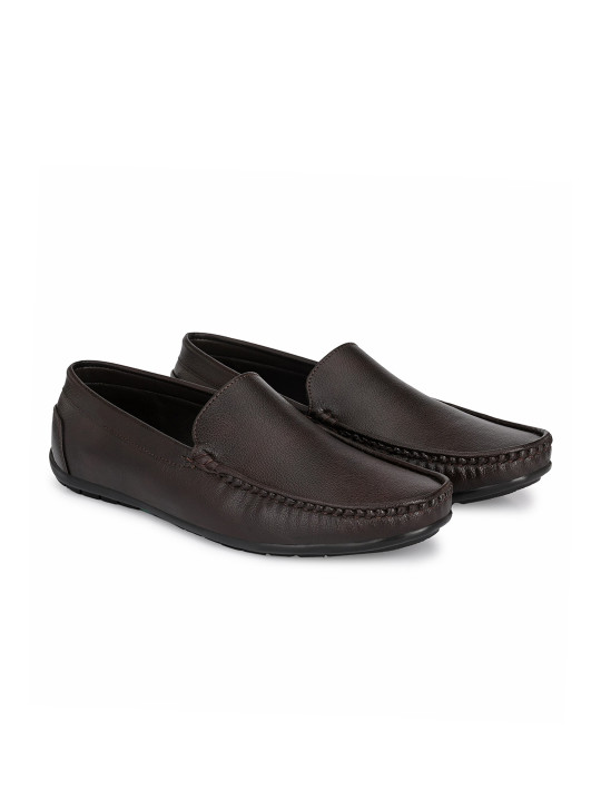 men brown loafers