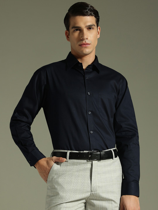 DENNISON Men Navy Blue Solid Smart Cotton Formal Shirt