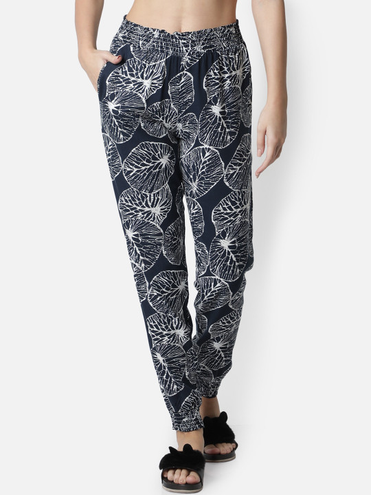 BStories Women Black Printed Lounge Pants