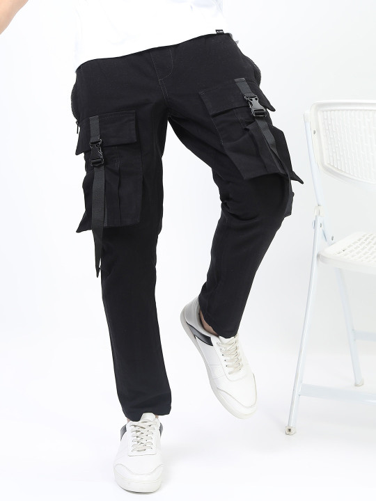 HIGHLANDER Men Black Easy Wash Cargos Trousers