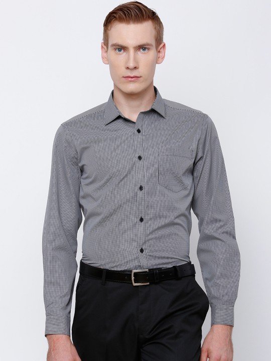 Men Black & White Slim Fit Checked Formal Shirt 39