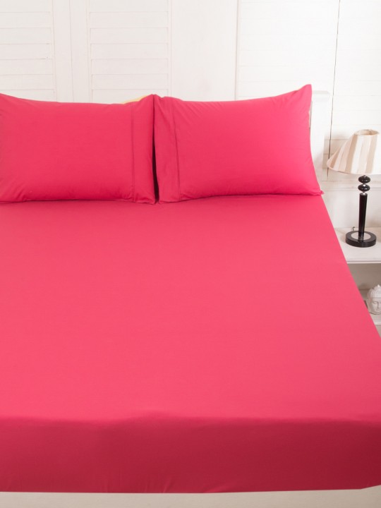 Pink 200 TC Fine Cotton Double Bedsheet with 2 Pillow Covers