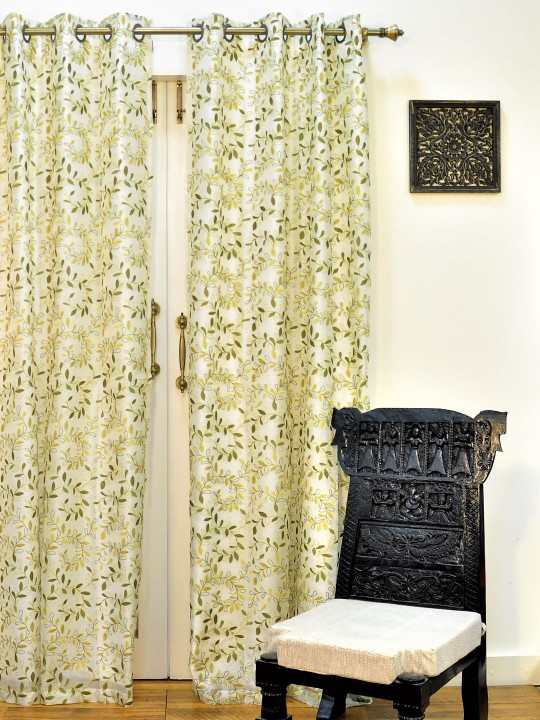 Cream-Coloured Single Embroidered Room Darkening Door Curtain