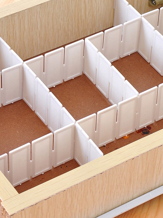 White Striped Set of 2 Drawer Organisers