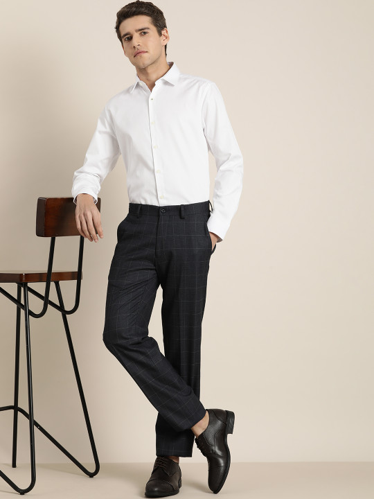INVICTUS Men White Solid Slim Fit Pure Cotton Formal Shirt
