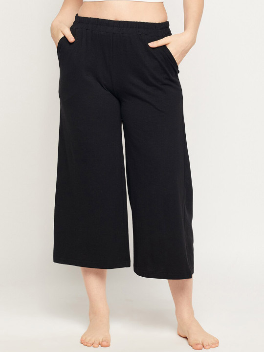 Clovia Women Black Solid Pure Cotton Flared Capri Lounge Pants