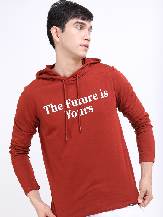 HIGHLANDER Men Maroon Typography Slim Fit T-shirt