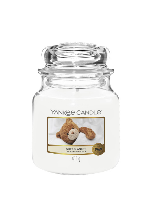 YANKEE CANDLE Soft Blanket Scented 1 Wick Solid Geometric Regular Jar Candles
