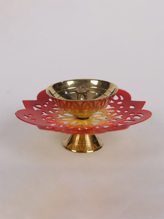 Exotic India Floral Brass Easy to Clean Diwali Diyas