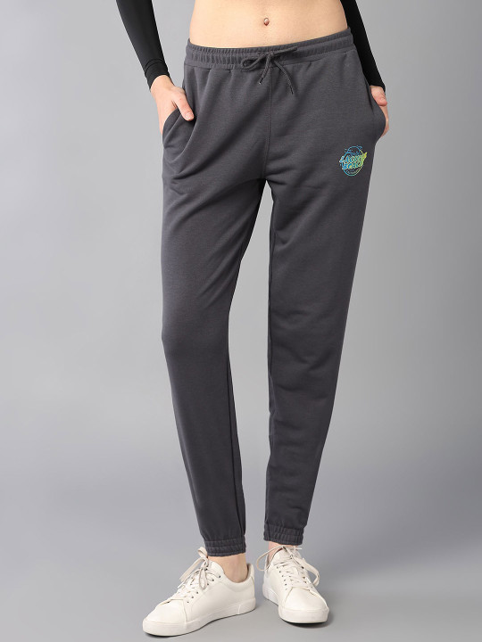 Alan Jones Women Solid Mid-Rise Track Pants
