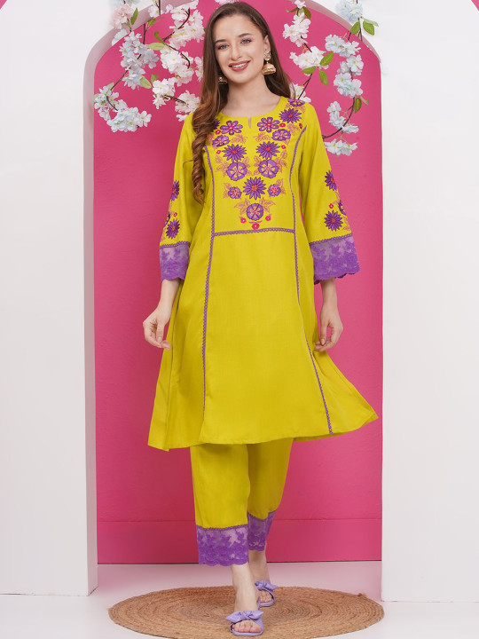 Bhama Couture Floral Embroidered Thread Work Kurta with Palazzos