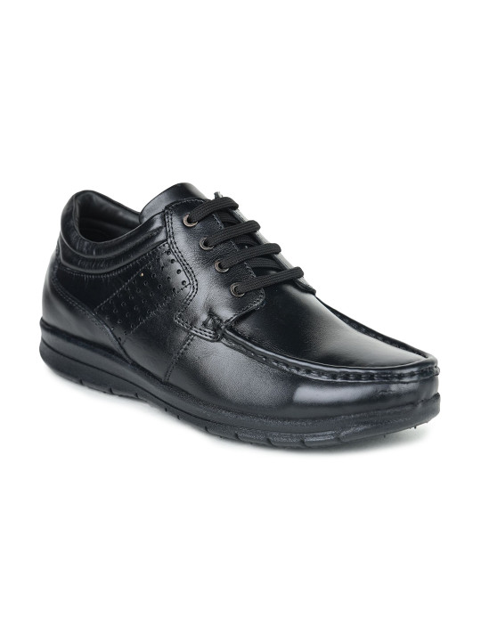 Zoom Shoes Men Textured Leather Trekking Casual Shoes
