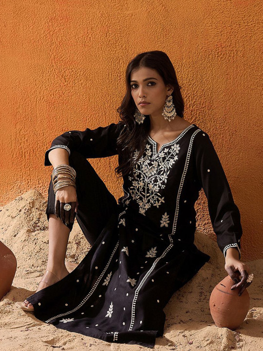 Indo Era Black Floral Embroidered Notch Neck Straight Kurta