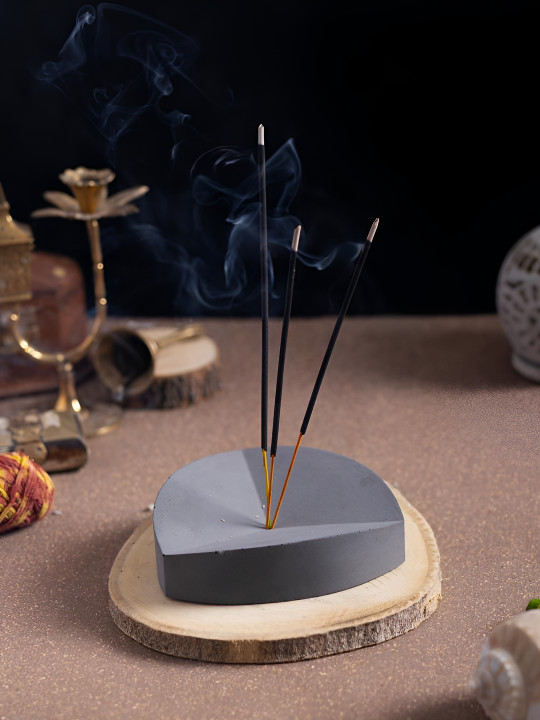 Greyt Stoneware Durga Puja Incense Stick Holder