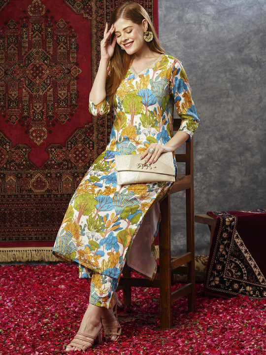 GoSriKi Floral Printed Straight Kurta with Trousers