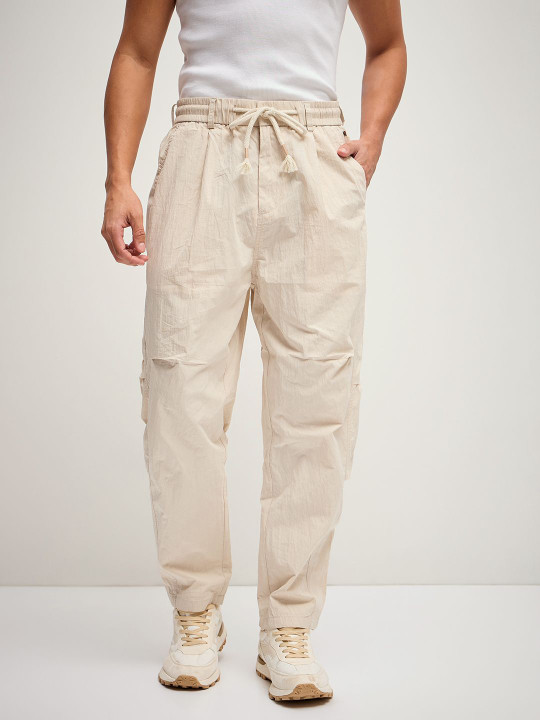 THE BEAR HOUSE Men Solid Relaxed Fit Casual Pant