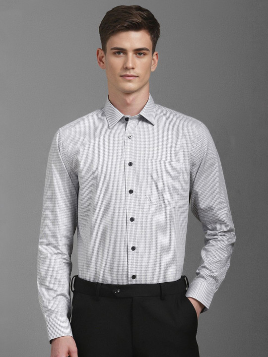 Louis Philippe Men Slim Fit Opaque Checked Formal Shirt