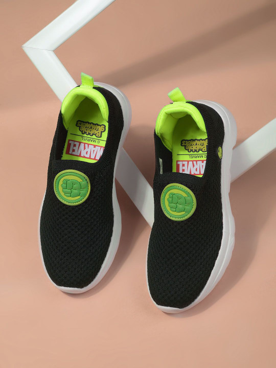 Disney Boys Woven Design Slip-On Sneakers