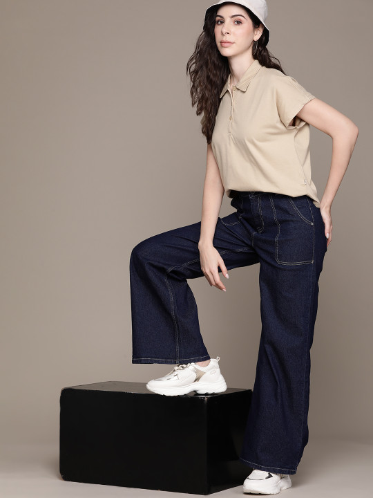 Roadster The Lifestyle Co. Solid Polo Collar T-shirt