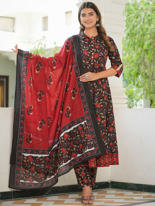 YASH GALLERY Floral Printed Shirt Collar Pure Cotton Kurta With Trousers & Dupatta