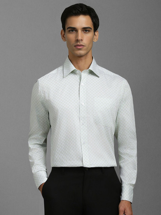 Louis Philippe Men Classic Spread Collar Geometric Printed Cotton Formal Shirt