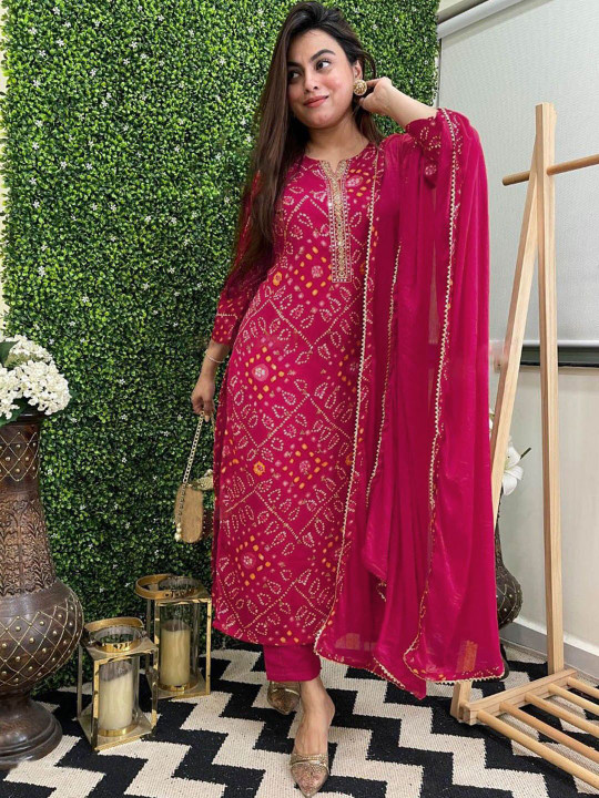 GoSriKi Bandhani Printed Sequinned Straight Kurta With Trousers & Dupatta