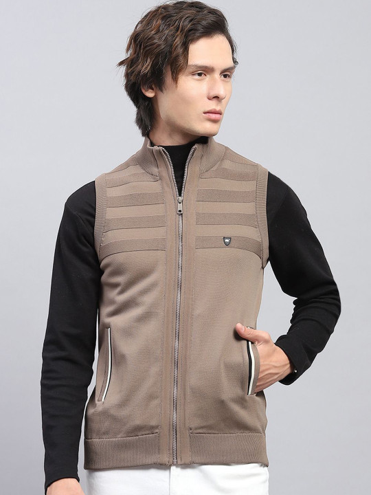 Monte Carlo Men Solid Mock Neck Sleeveless Front-Open Sweaters