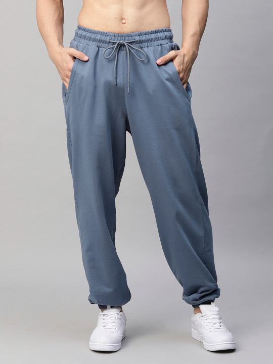 PRONK Men Solid Relaxed Fit Joggers