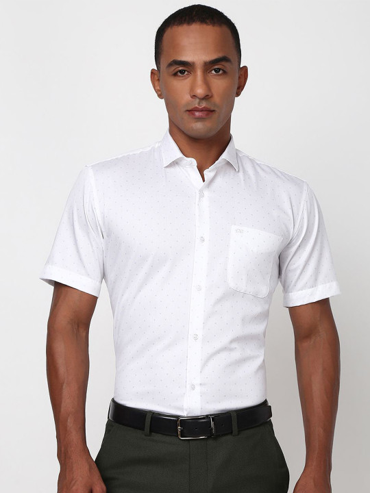Peter England Men Spread Collar Geometric Printed Cotton Formal Shirt