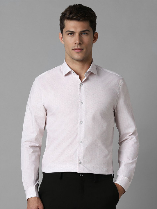 Louis Philippe Sport Men Super Spread Collar Textured Printed Cotton Slim Fit Formal Shirt