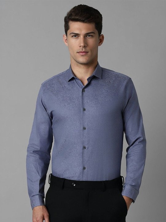 Louis Philippe Sport Men Super Spread Collar Textured Printed Cotton Slim Fit Formal Shirt