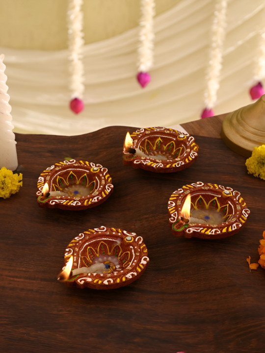 Aura Terracotta 4 Piece Easy to Clean Diwali Diyas