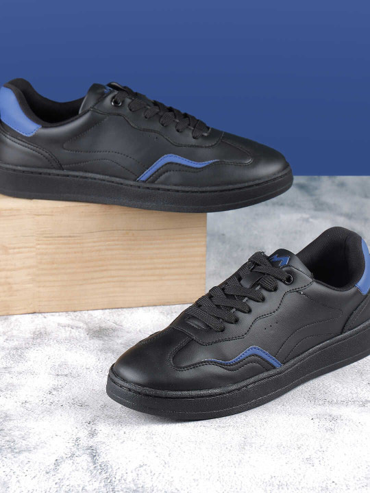 Metro Men Lace-Ups Sneakers