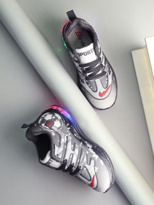 BIRDE Boys Mesh Lace-Ups Sports Shoes