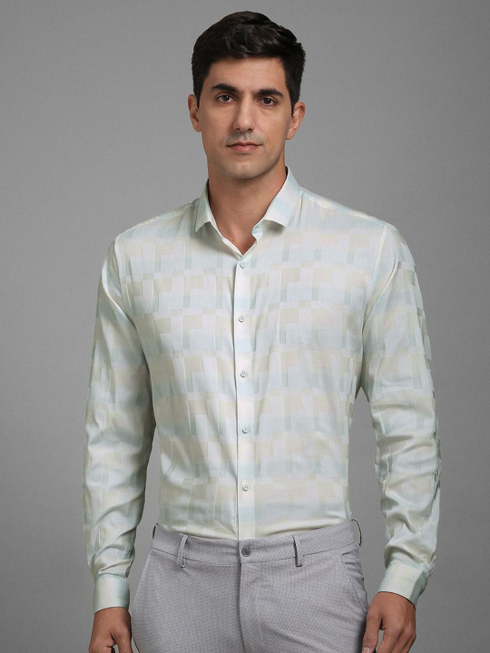 Louis Philippe Other Checks Spread Collar Slim Fit Cotton Shirt