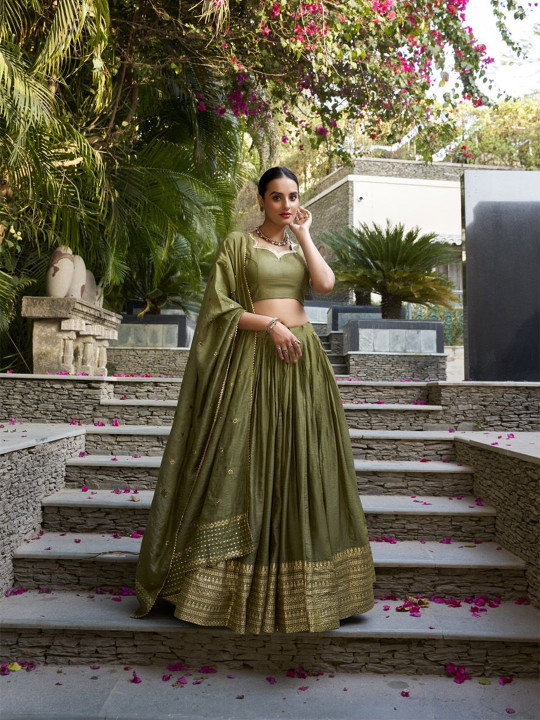 LOOKNBOOK ART Floral Woven Design Ready to Wear Lehenga & Unstitched Blouse With Dupatta