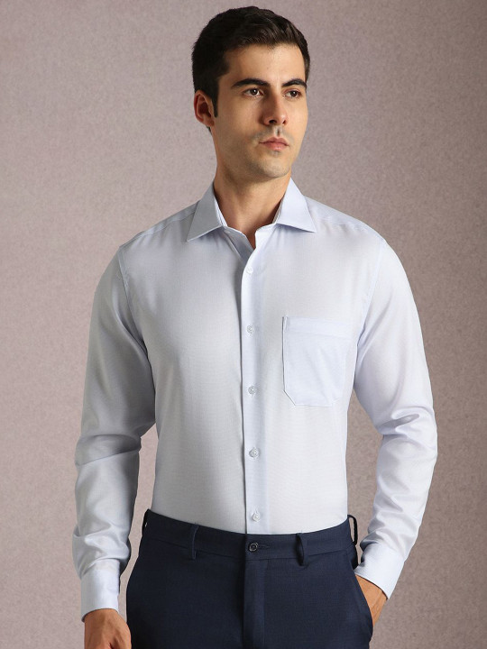 Louis Philippe Men Textured Spread Collar Cotton Formal Shirt