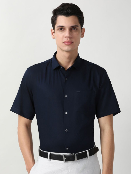Peter England Elite Men Solid Spread Collar Pure Cotton Formal Regular Fit Shirt