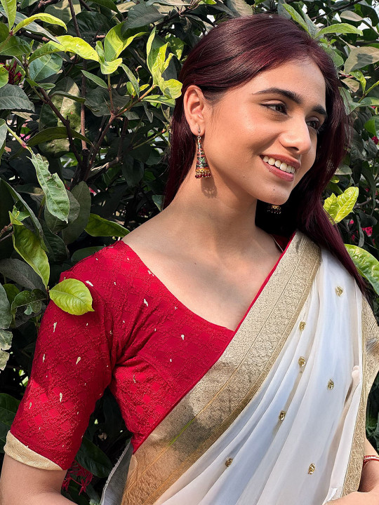 Bindigasm's Advi Bindigasm's Embellished Cotton Round Neck Stretchable Slip On Saree Blouse