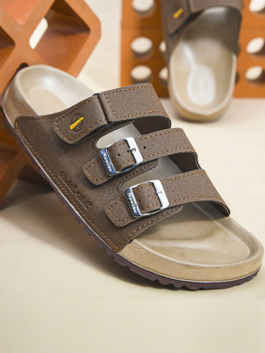 SHOELAMB Men Synthetic Leather Clogs Sandals
