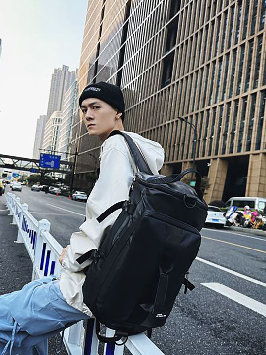StyleCast x Revolte Men Solid Backpack