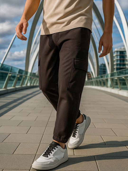 Bewakoof AIR Men Brown Oversized Cargo Joggers