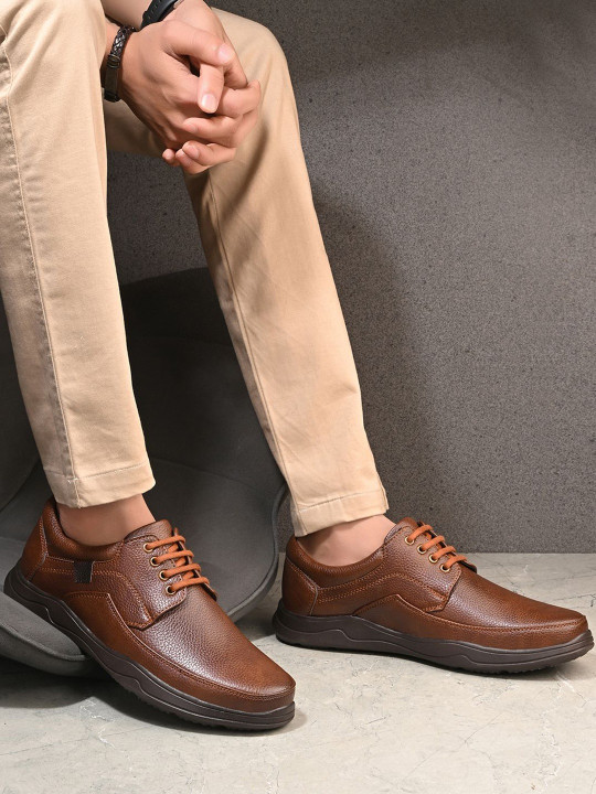 Roadster Men Tan Leather Derbys