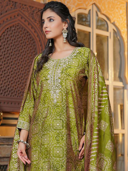 KALINI Women Ethnic Motifs Embroidered Regular Thread Work Kurta Set With Dupatta