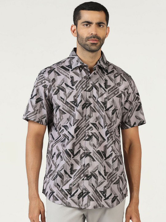 Blackberrys Men Smart Fit Abstract Printed Spread Collar Pure Cotton Casual Shirt