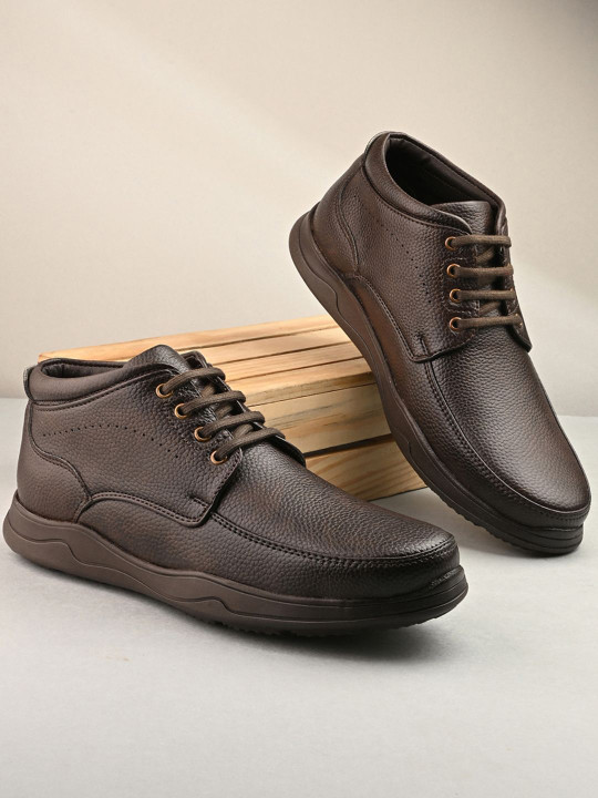 Mactree Men Textured Leather Round Toe Lace-Ups Sneakers