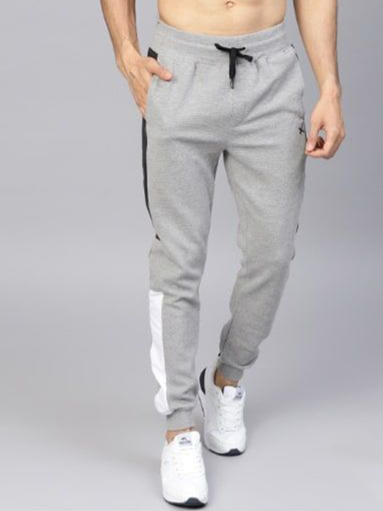 HRX by Hrithik Roshan Men Colourblocked Slim-Fit Joggers