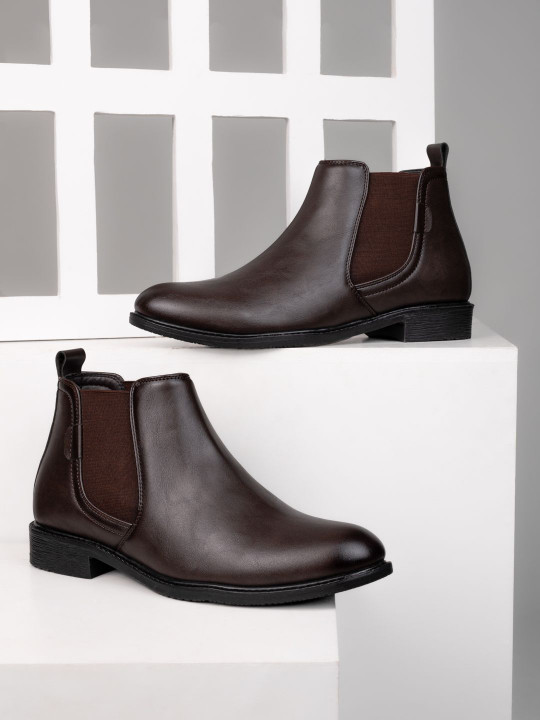 Roadster The Lifestyle Co Block-Heeled Mid-Top Chelsea Boots