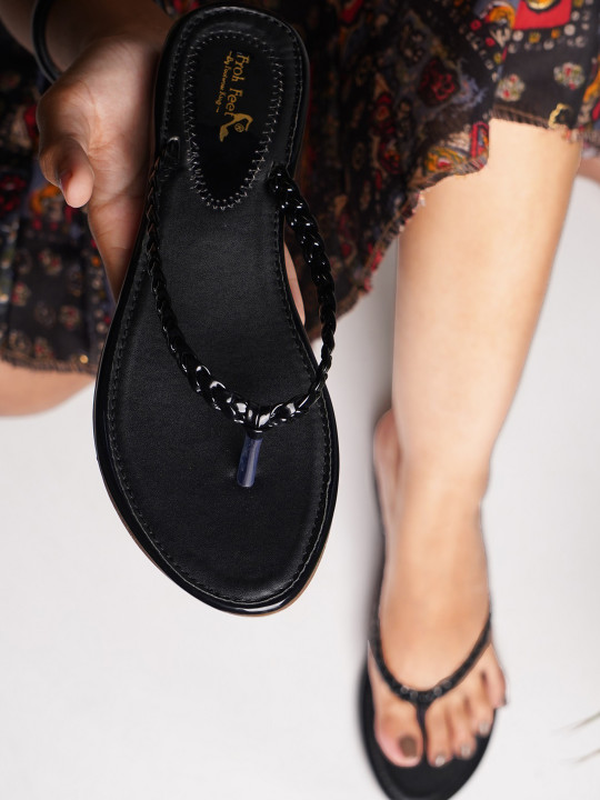 Froh Feet Round Toe Thong T-Strap Flats